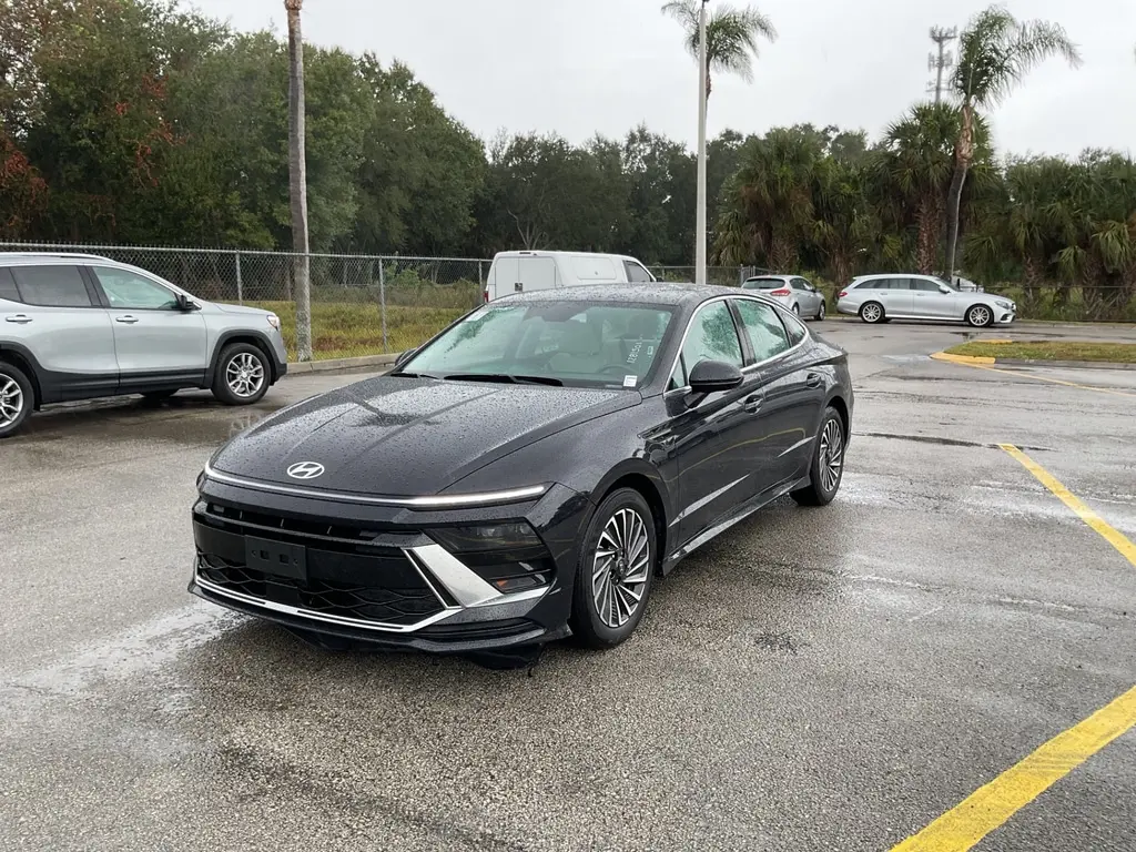 Florida Fine Cars - Used HYUNDAI SONATA HYBRID 2024 ORLANDO SEL