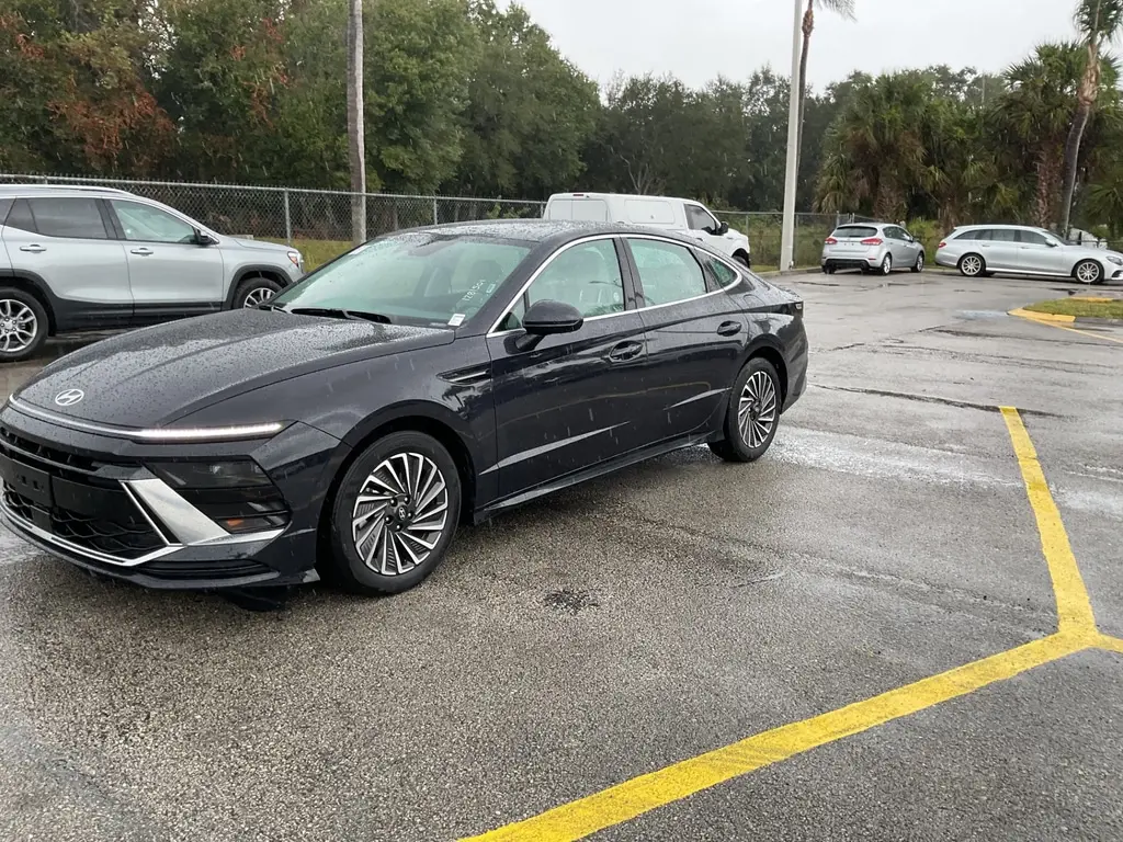 Florida Fine Cars - Used HYUNDAI SONATA HYBRID 2024 ORLANDO SEL