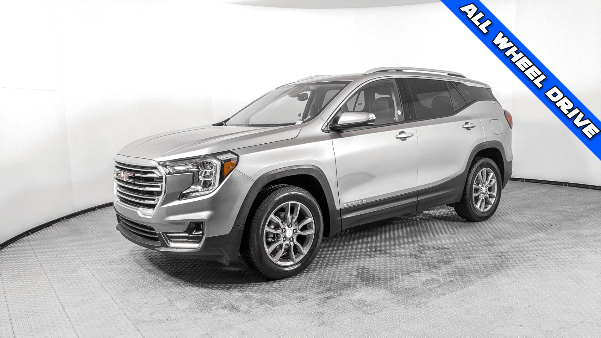 2024 GMC Terrain SLT's photo