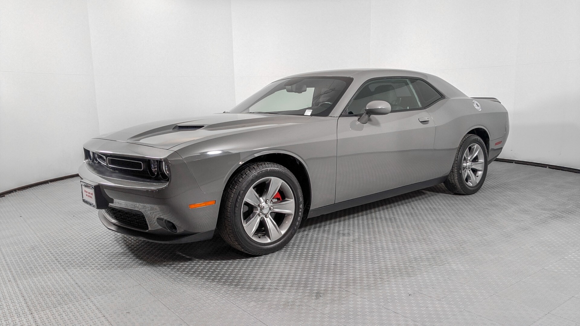 2019 Dodge Challenger SXT's photo
