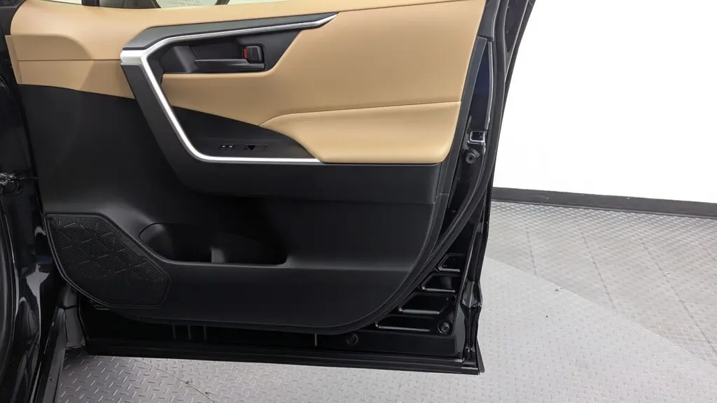 Florida Fine Cars - Used TOYOTA RAV4 2020 WEST PALM HYBRID LE