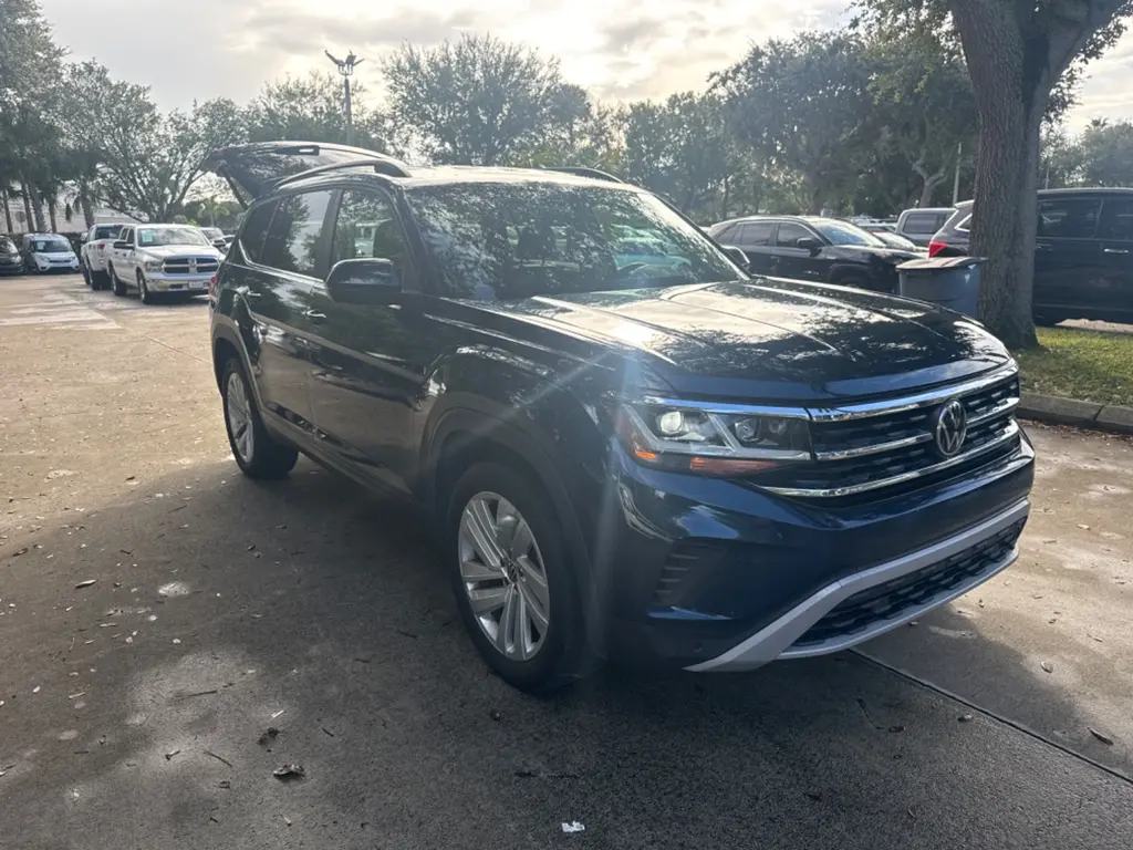 Florida Fine Cars - Used VOLKSWAGEN ATLAS 2021 WEST PALM 3.6L V6 SE W/TECHNOLOGY