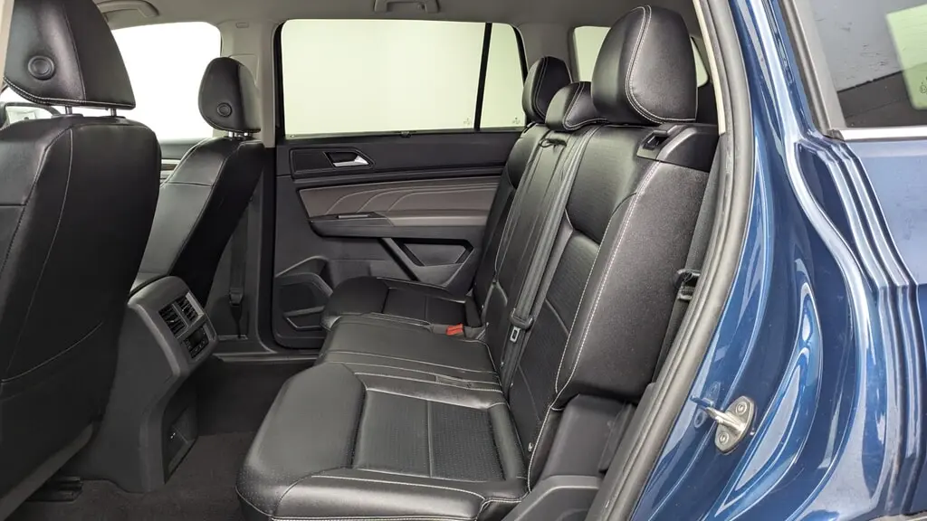 Florida Fine Cars - Used VOLKSWAGEN ATLAS 2021 WEST PALM 3.6L V6 SE W/TECHNOLOGY