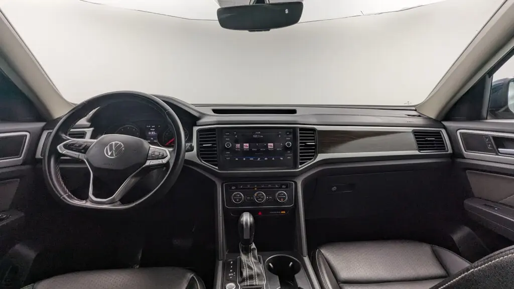 Florida Fine Cars - Used VOLKSWAGEN ATLAS 2021 WEST PALM 3.6L V6 SE W/TECHNOLOGY