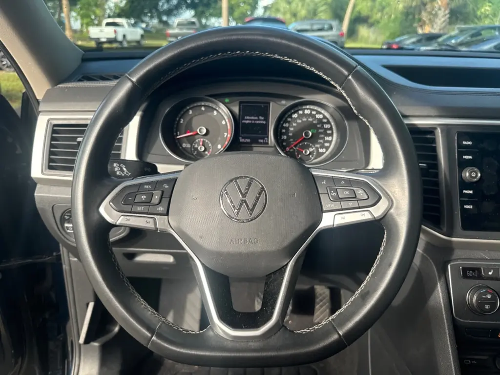 Florida Fine Cars - Used VOLKSWAGEN ATLAS 2021 WEST PALM 3.6L V6 SE W/TECHNOLOGY