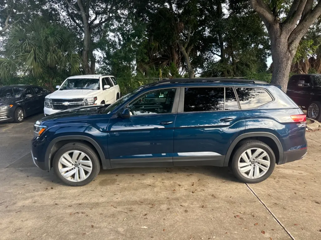 Florida Fine Cars - Used VOLKSWAGEN ATLAS 2021 WEST PALM 3.6L V6 SE W/TECHNOLOGY