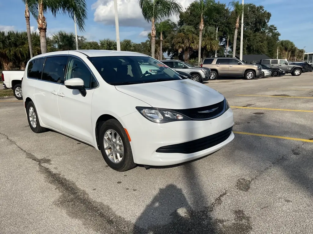 Florida Fine Cars - Used CHRYSLER VOYAGER 2020 ORLANDO LX