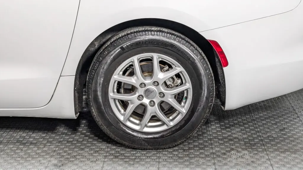 Florida Fine Cars - Used CHRYSLER VOYAGER 2020 ORLANDO LX