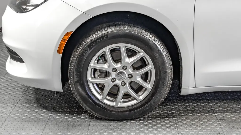 Florida Fine Cars - Used CHRYSLER VOYAGER 2020 ORLANDO LX