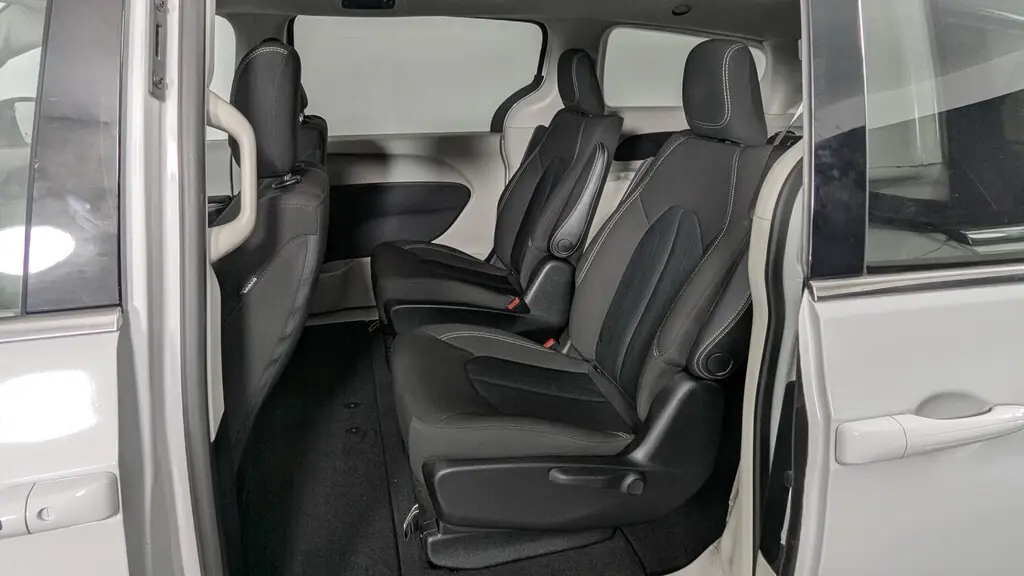 Florida Fine Cars - Used CHRYSLER VOYAGER 2020 ORLANDO LX