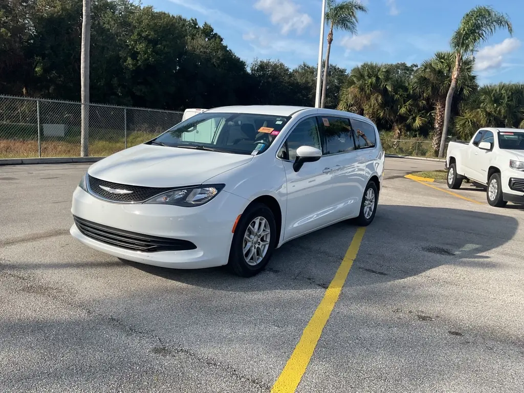 Florida Fine Cars - Used CHRYSLER VOYAGER 2020 ORLANDO LX