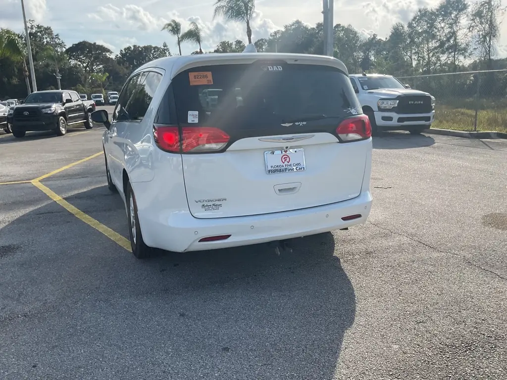 Florida Fine Cars - Used CHRYSLER VOYAGER 2020 ORLANDO LX