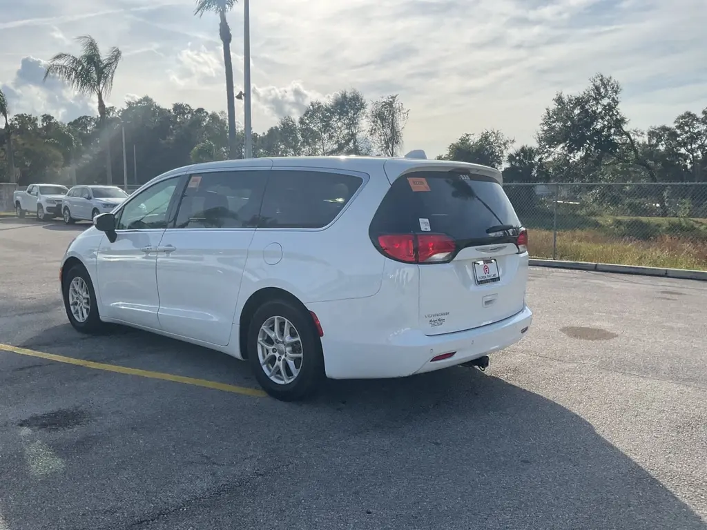 Florida Fine Cars - Used CHRYSLER VOYAGER 2020 ORLANDO LX