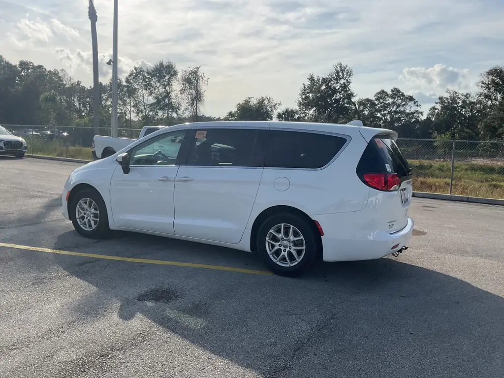 Florida Fine Cars - Used CHRYSLER VOYAGER 2020 ORLANDO LX