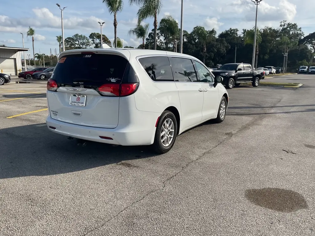 Florida Fine Cars - Used CHRYSLER VOYAGER 2020 ORLANDO LX