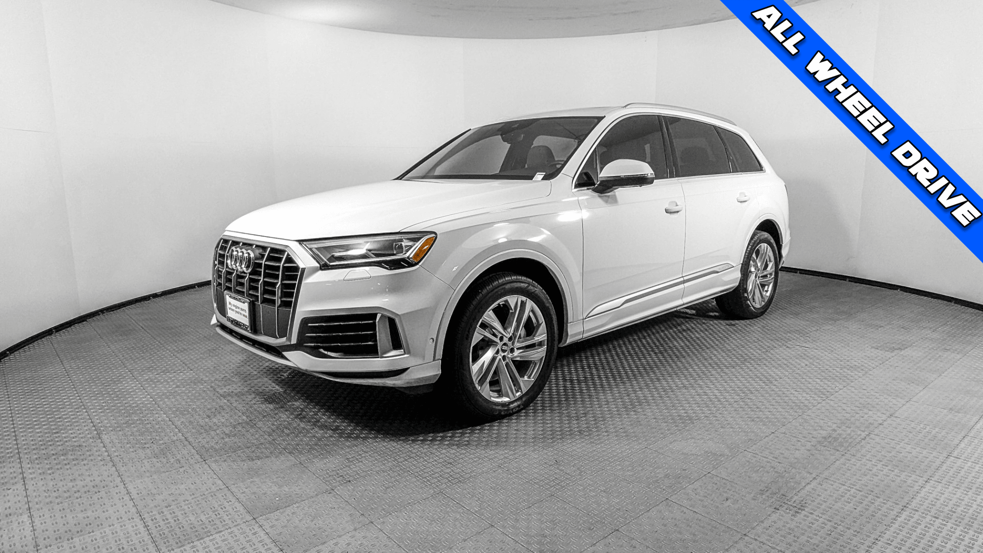 2021 Audi Q7 Premium's photo