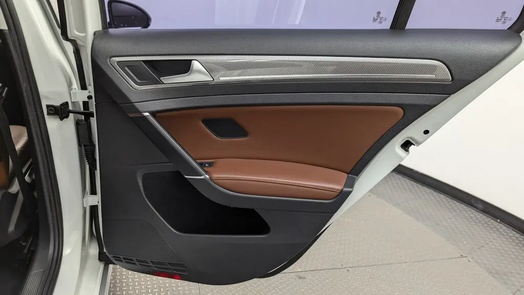 Florida Fine Cars - Used VOLKSWAGEN GOLF ALLTRACK 2017 MIAMI S