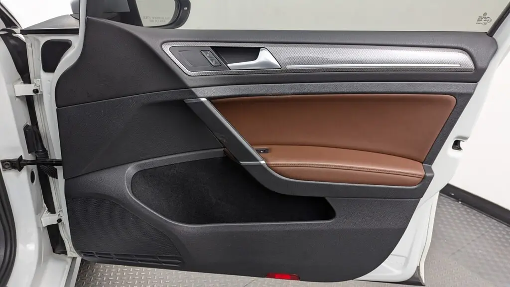 Florida Fine Cars - Used VOLKSWAGEN GOLF ALLTRACK 2017 MIAMI S