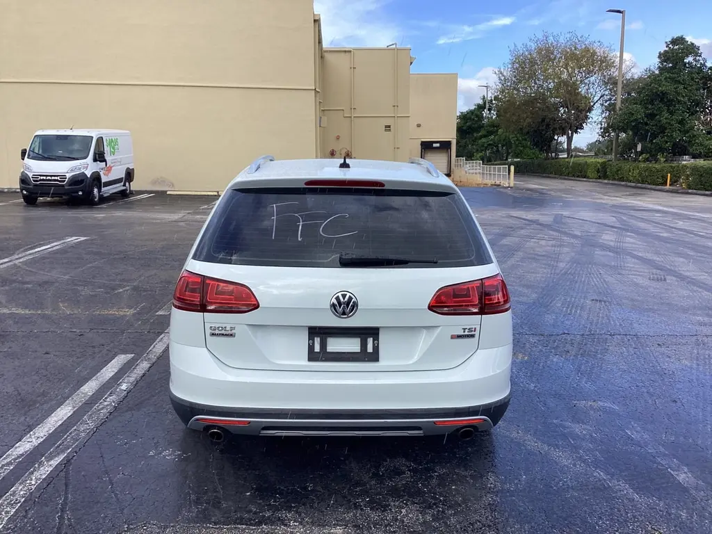 Florida Fine Cars - Used VOLKSWAGEN GOLF ALLTRACK 2017 MIAMI S