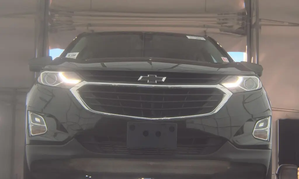 2020 Chevrolet Equinox LS photo 4