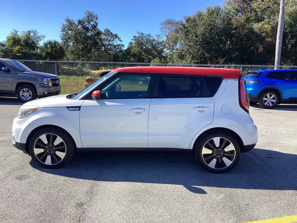 2017 Kia Soul Plus photo 4