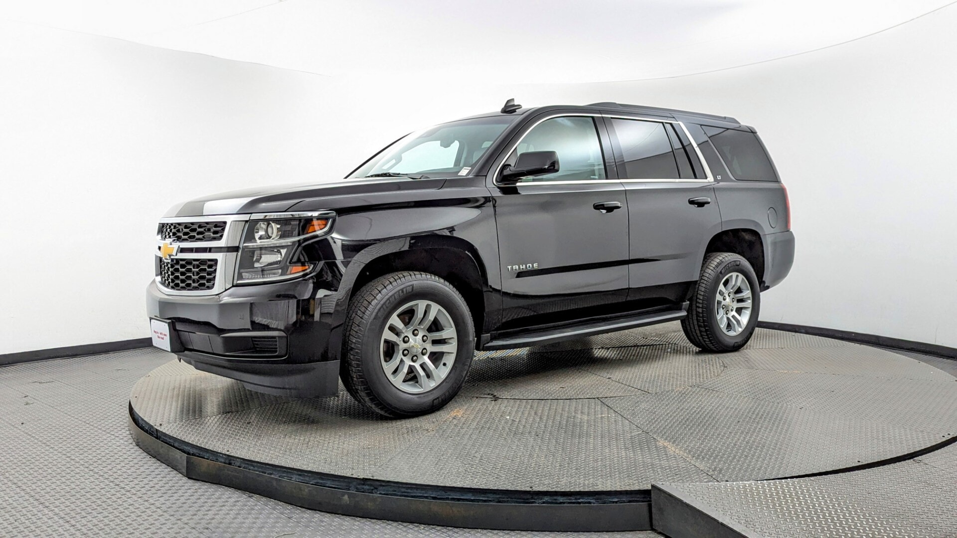 2019 Chevrolet Tahoe LT's photo