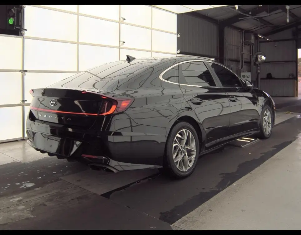 2022 Hyundai Sonata SEL photo 4