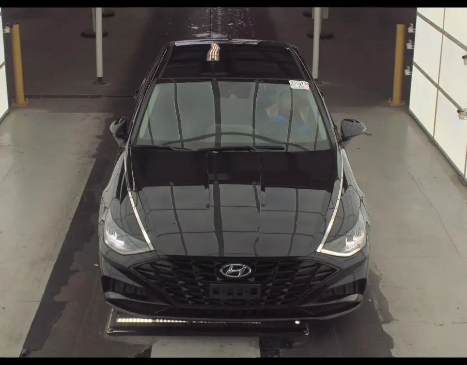 2022 Hyundai Sonata SEL photo 2