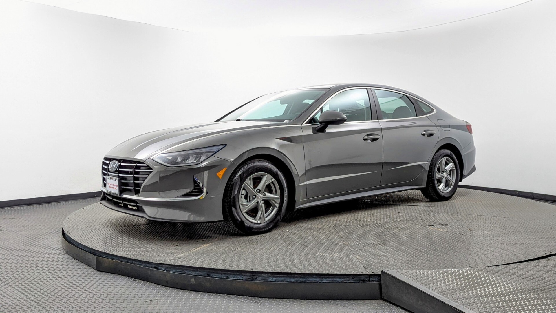 2023 Hyundai Sonata SE's photo