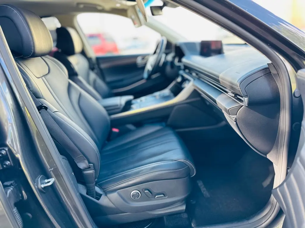 Florida Fine Cars - Used GENESIS GV80 2024 WEST PALM 