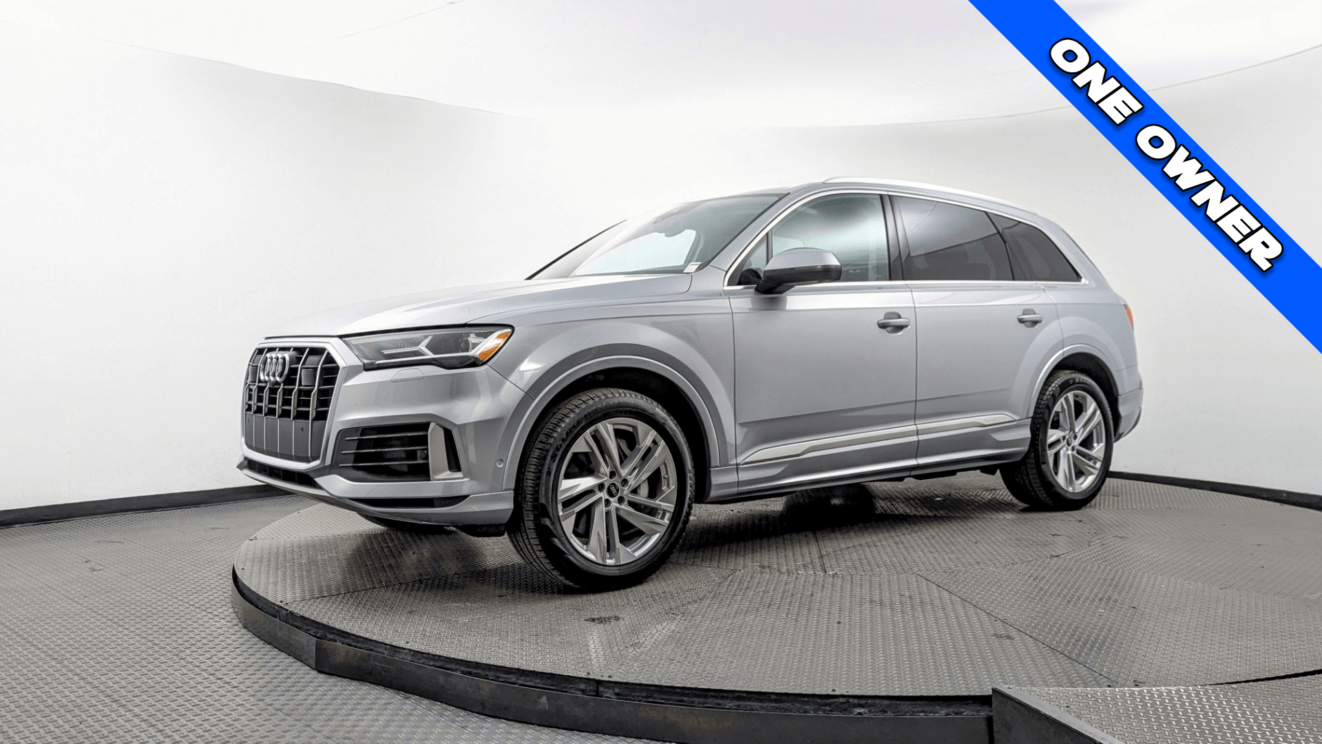 2022 Audi Q7 Premium Plus's photo