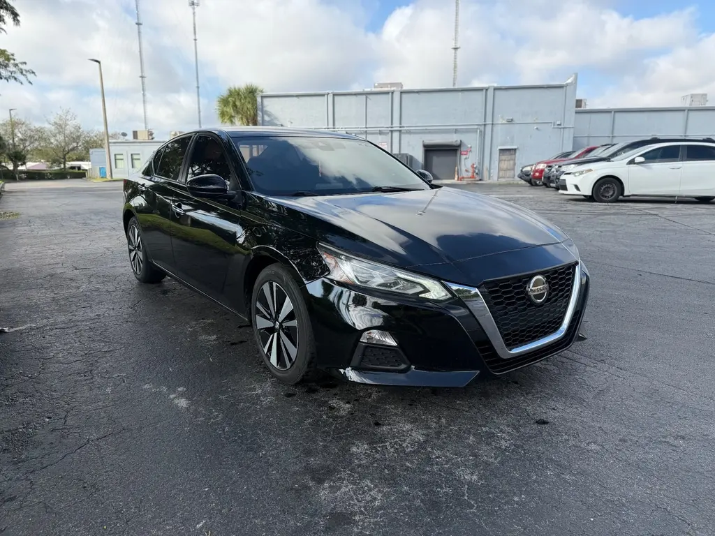 Florida Fine Cars - Used NISSAN ALTIMA 2021 MIAMI 2.5 SV