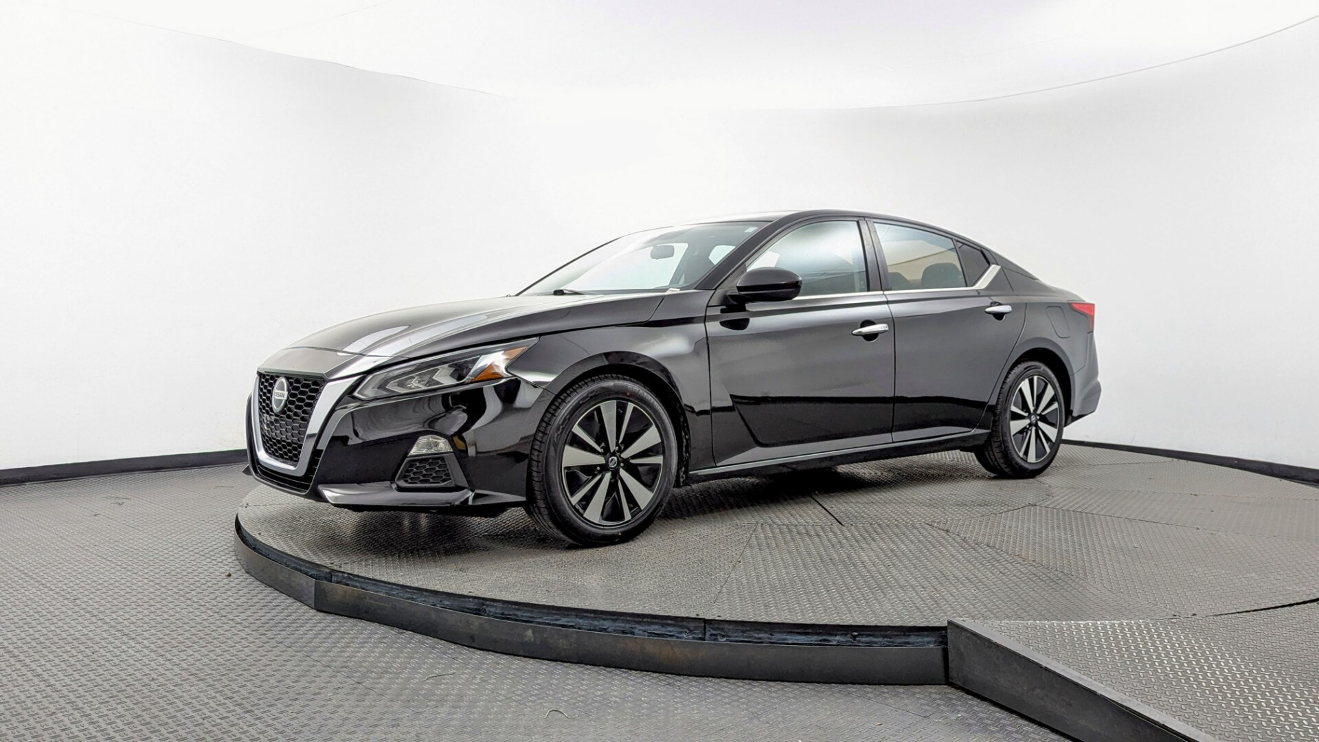 2021 Nissan Altima SV