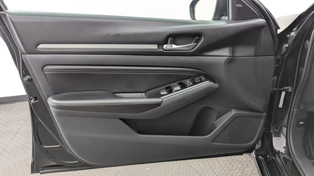 Florida Fine Cars - Used NISSAN ALTIMA 2021 MIAMI 2.5 SV