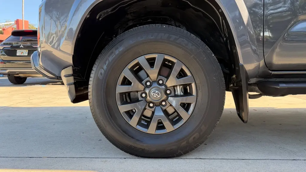 Florida Fine Cars - Used TOYOTA TACOMA 2WD 2022 WEST PALM SR5