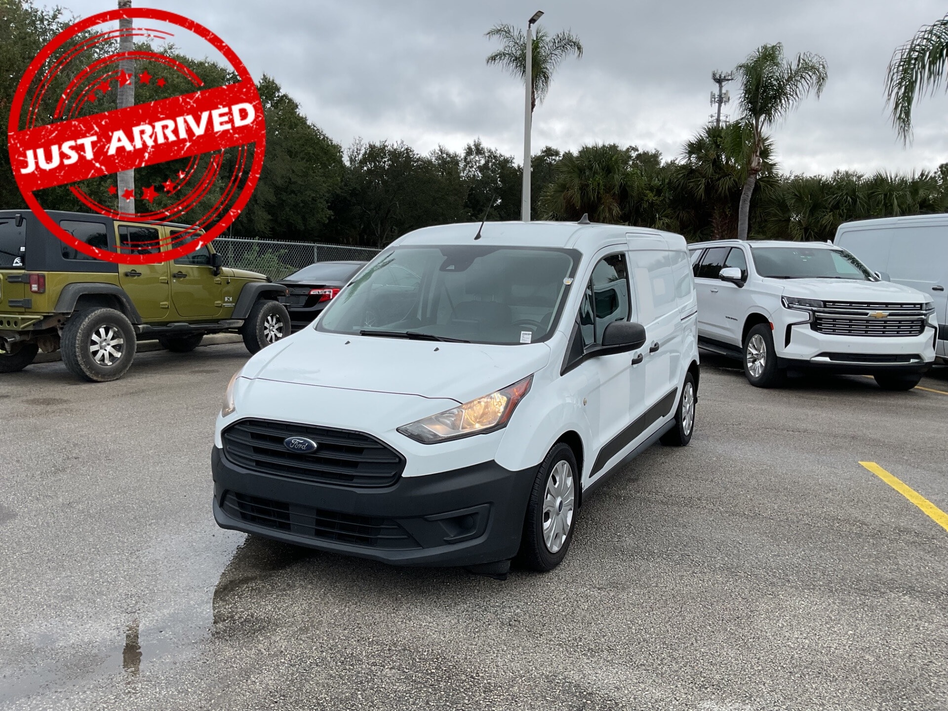 2022 Ford Transit Connect XL's photo