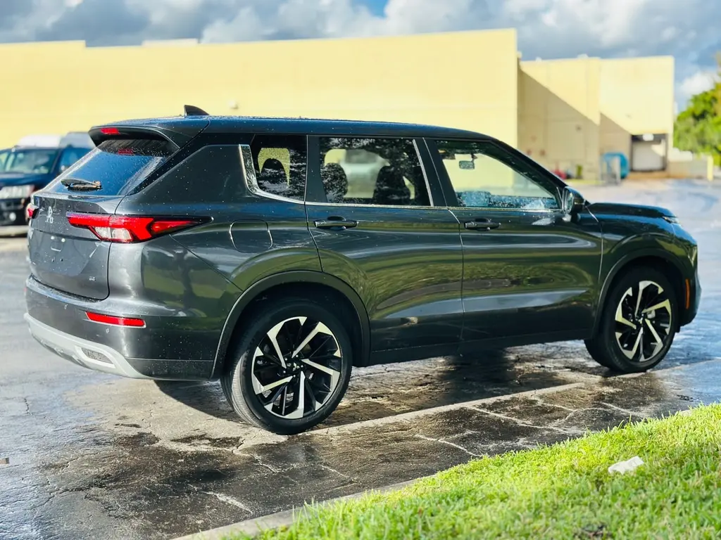 Florida Fine Cars - Used MITSUBISHI OUTLANDER 2024 WEST PALM SE