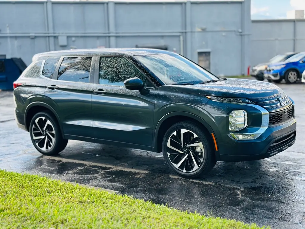 Florida Fine Cars - Used MITSUBISHI OUTLANDER 2024 WEST PALM SE