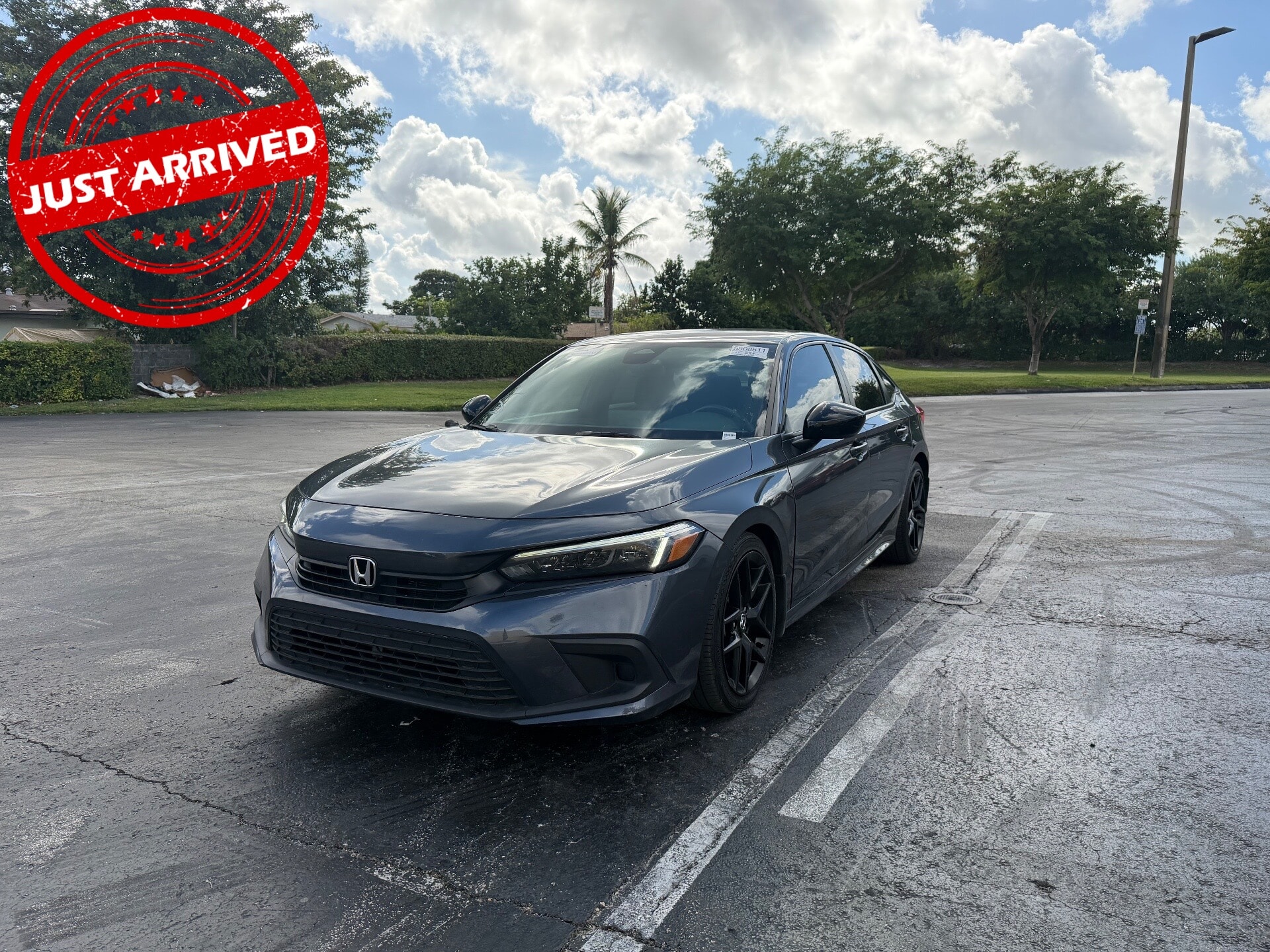 2023 Honda Civic Sport's photo