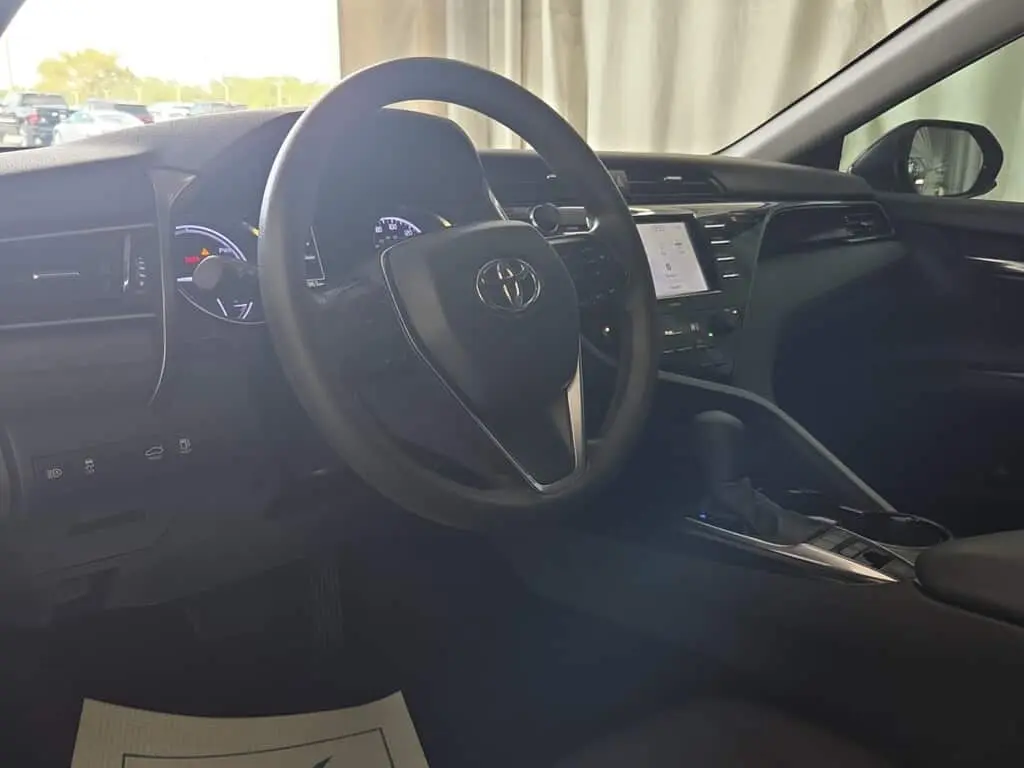 Florida Fine Cars - Used TOYOTA CAMRY 2020 WEST PALM HYBRID LE