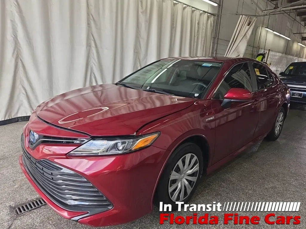 Florida Fine Cars - Used TOYOTA CAMRY 2020 WEST PALM HYBRID LE