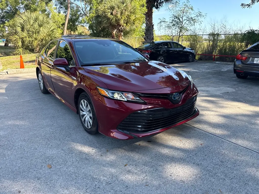 Florida Fine Cars - Used TOYOTA CAMRY 2020 WEST PALM HYBRID LE