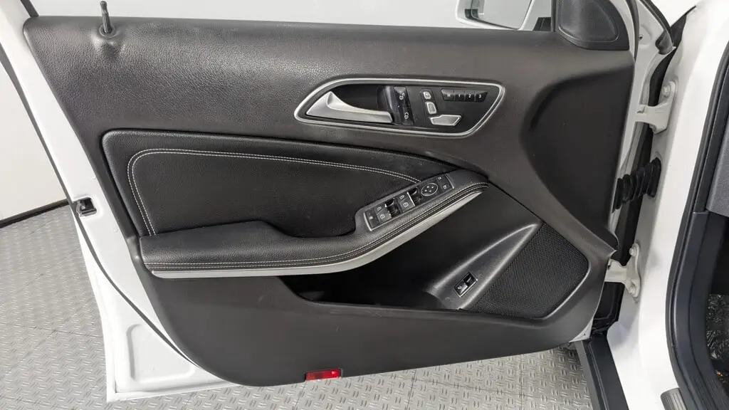 Florida Fine Cars - Used MERCEDES-BENZ GLA 2018 ORLANDO GLA 250