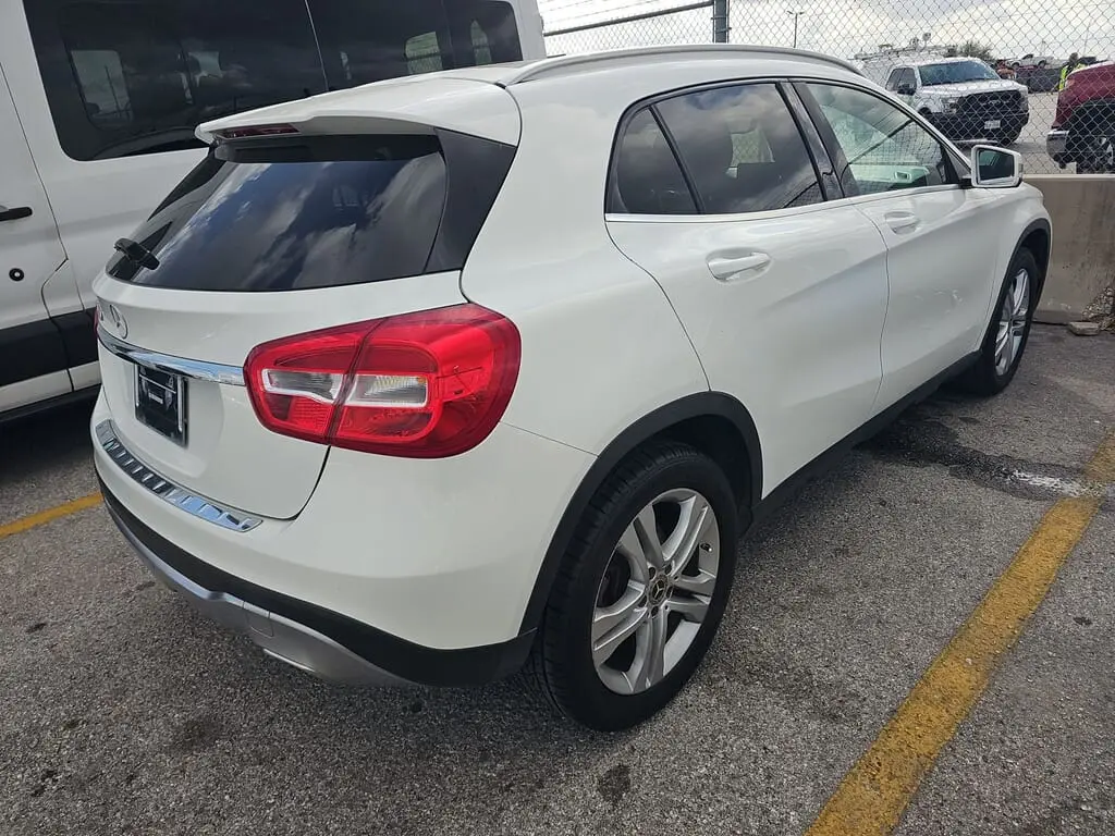 Florida Fine Cars - Used MERCEDES-BENZ GLA 2018 ORLANDO GLA 250