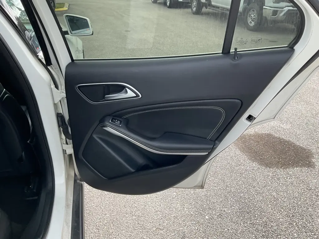 Florida Fine Cars - Used MERCEDES-BENZ GLA 2018 ORLANDO GLA 250