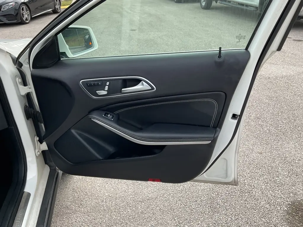 Florida Fine Cars - Used MERCEDES-BENZ GLA 2018 ORLANDO GLA 250