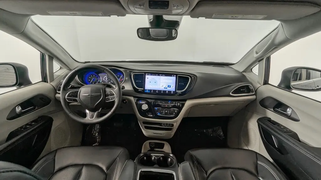 Florida Fine Cars - Used CHRYSLER PACIFICA 2023 ORLANDO TOURING L