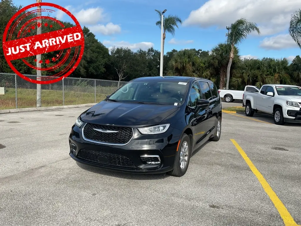 Florida Fine Cars - Used CHRYSLER PACIFICA 2023 ORLANDO TOURING L