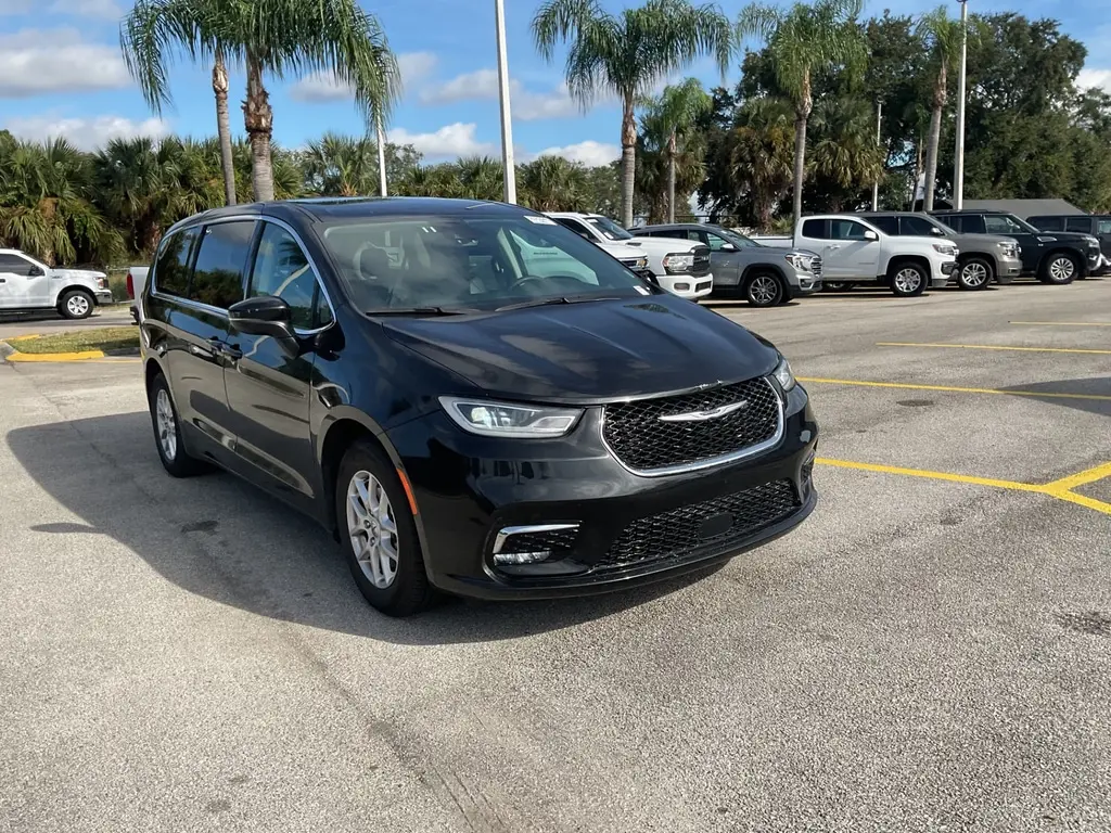Florida Fine Cars - Used CHRYSLER PACIFICA 2023 ORLANDO TOURING L