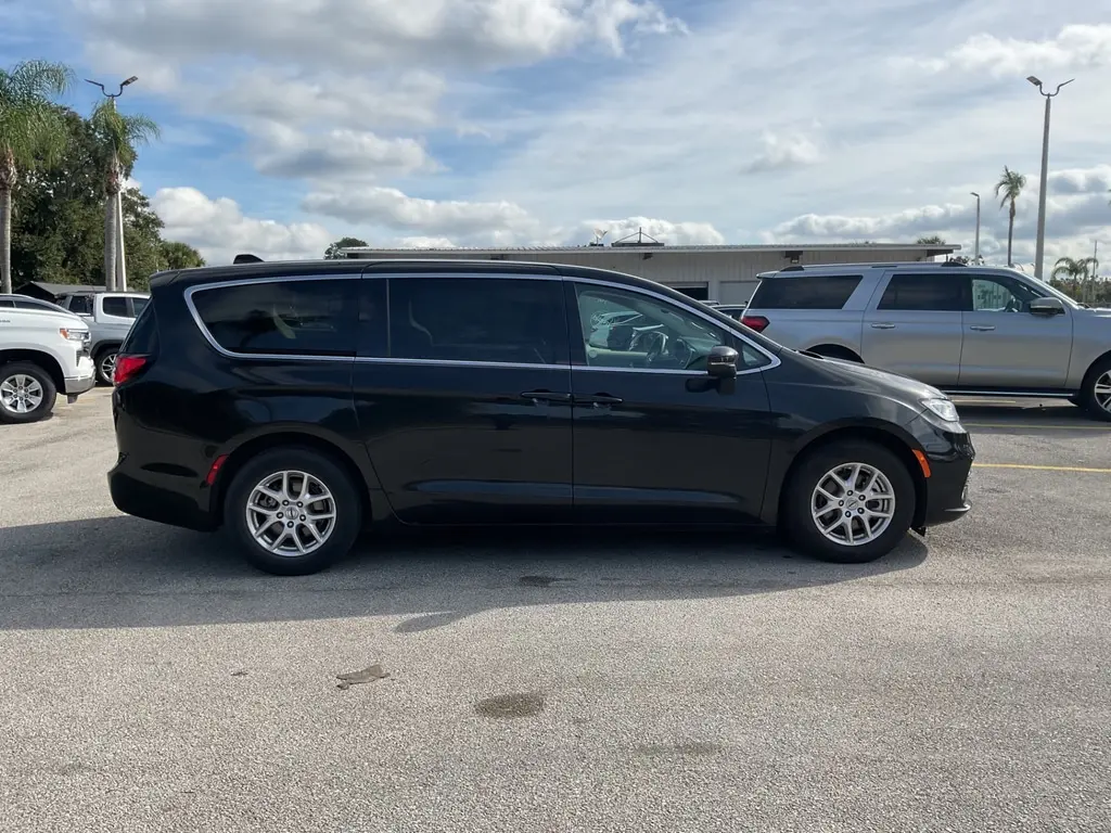 Florida Fine Cars - Used CHRYSLER PACIFICA 2023 ORLANDO TOURING L
